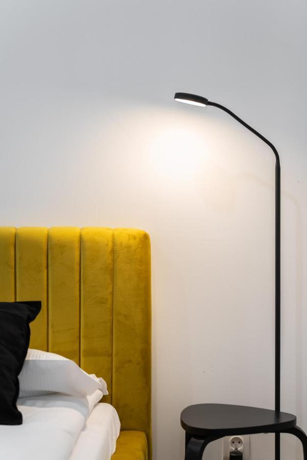 Loft Style Opienskiego With Parking By Renters Apartment *